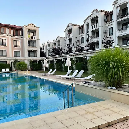 Life Apartment Sozopol