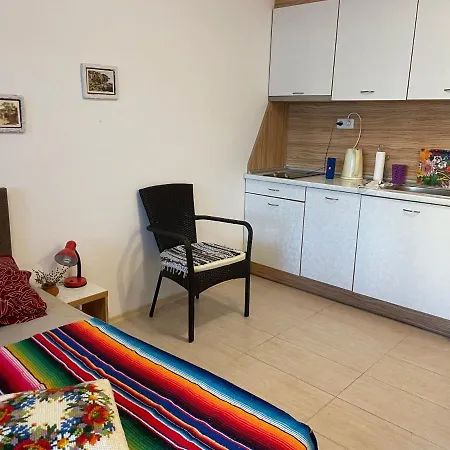 Life Apartment